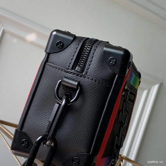 WIS Vuitton SOFT Louis MINI TRUNK 0224